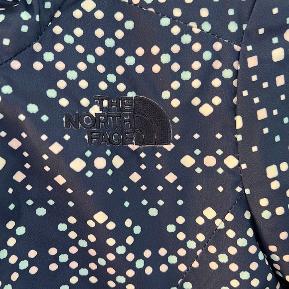 The North Face reversible puffer jacket/coat in excellent condition - Picture 2 of 8